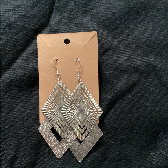 Silver Diamond Shape Earrings - Picture 1 of 3
